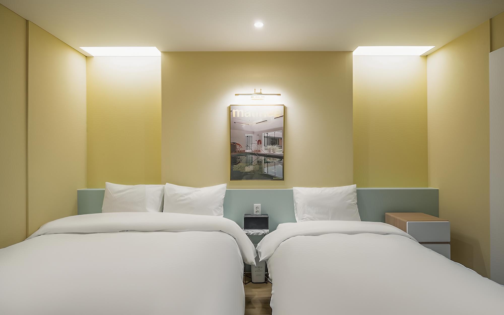 Gyeongsan Instar Hotel