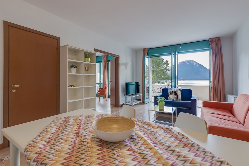 Porto Letizia P14 photo 1