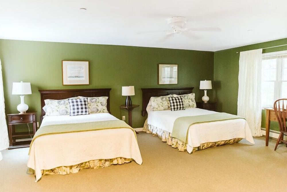 Brunswick Vacations - OneSixtyFive - Property Image 24
