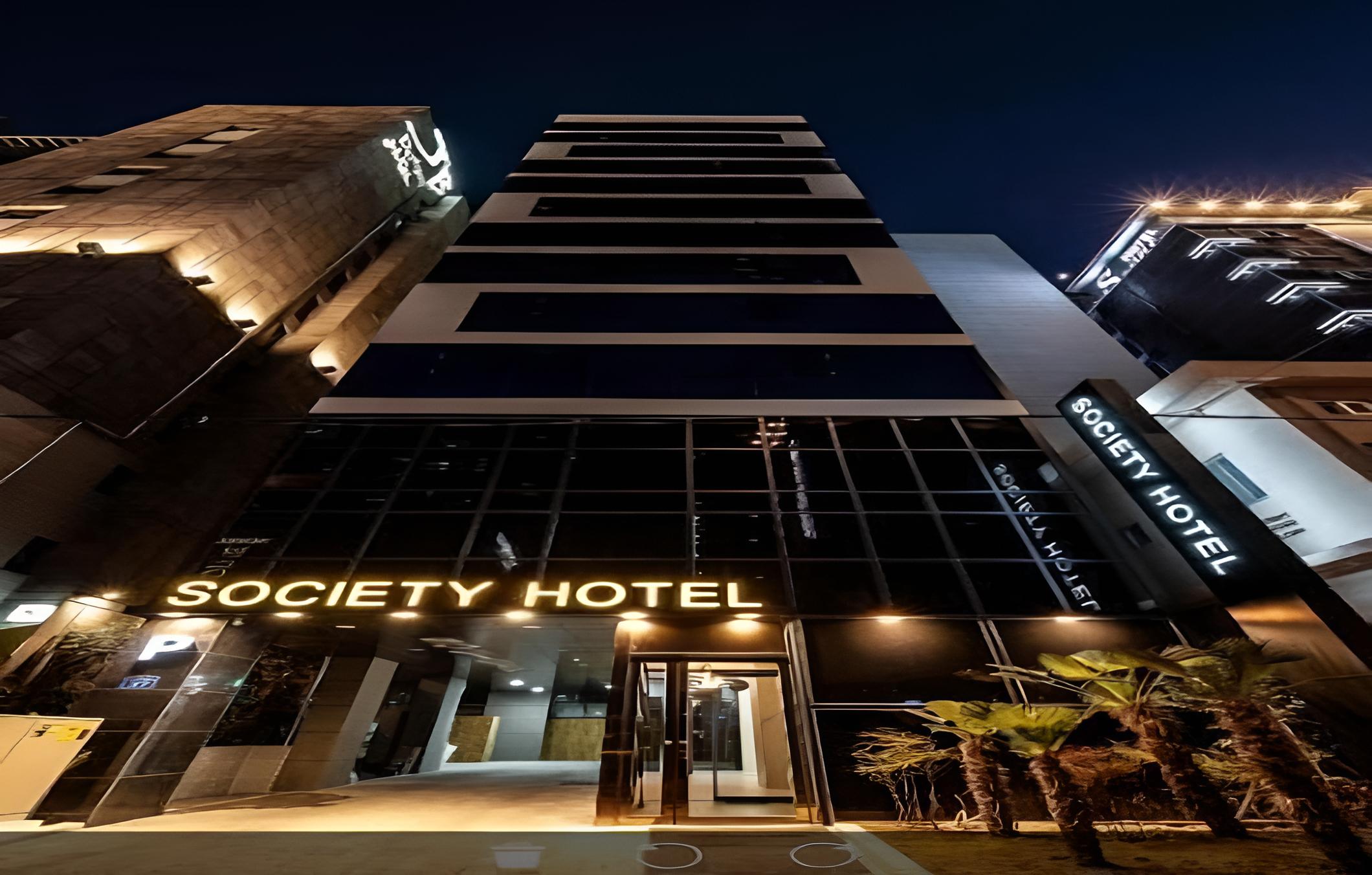 Hotel Society