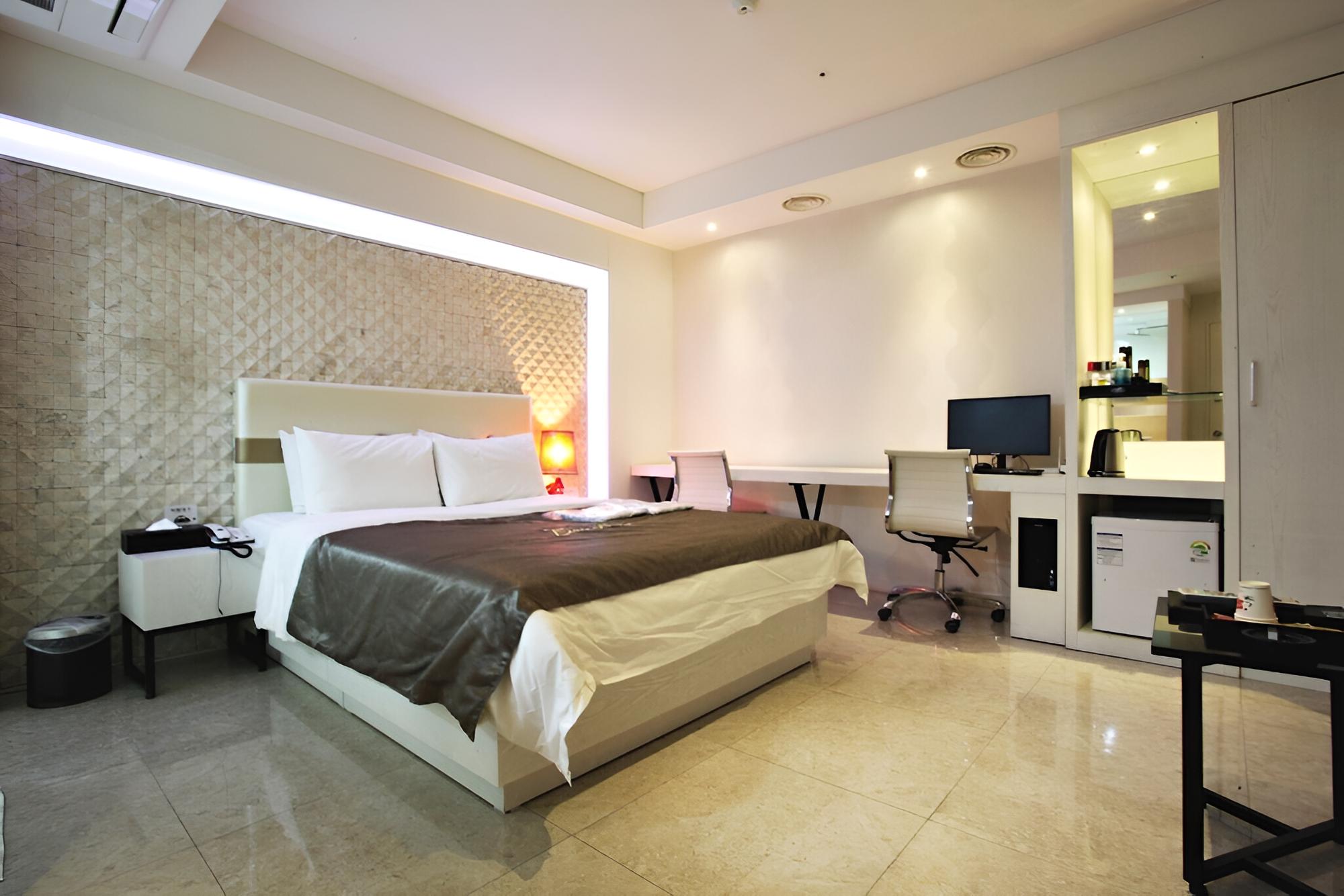 Suwon Yeongtong Bali Hotel
