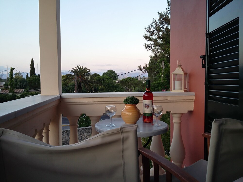 Harbour Inn Corfu photo 2