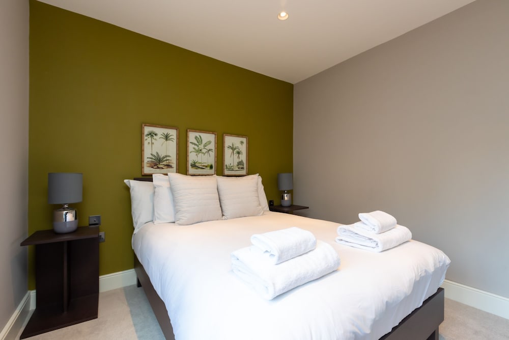 Stunning 3 Bedroom Flat in Covent Garden