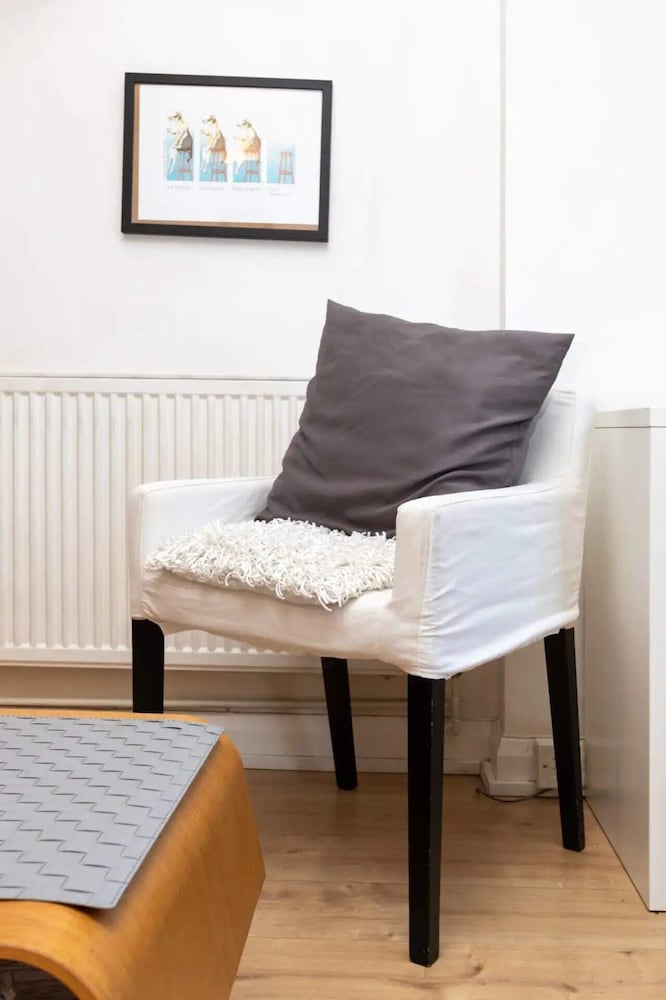 Cosy & Charming 2BD Flat Near Essex Road
