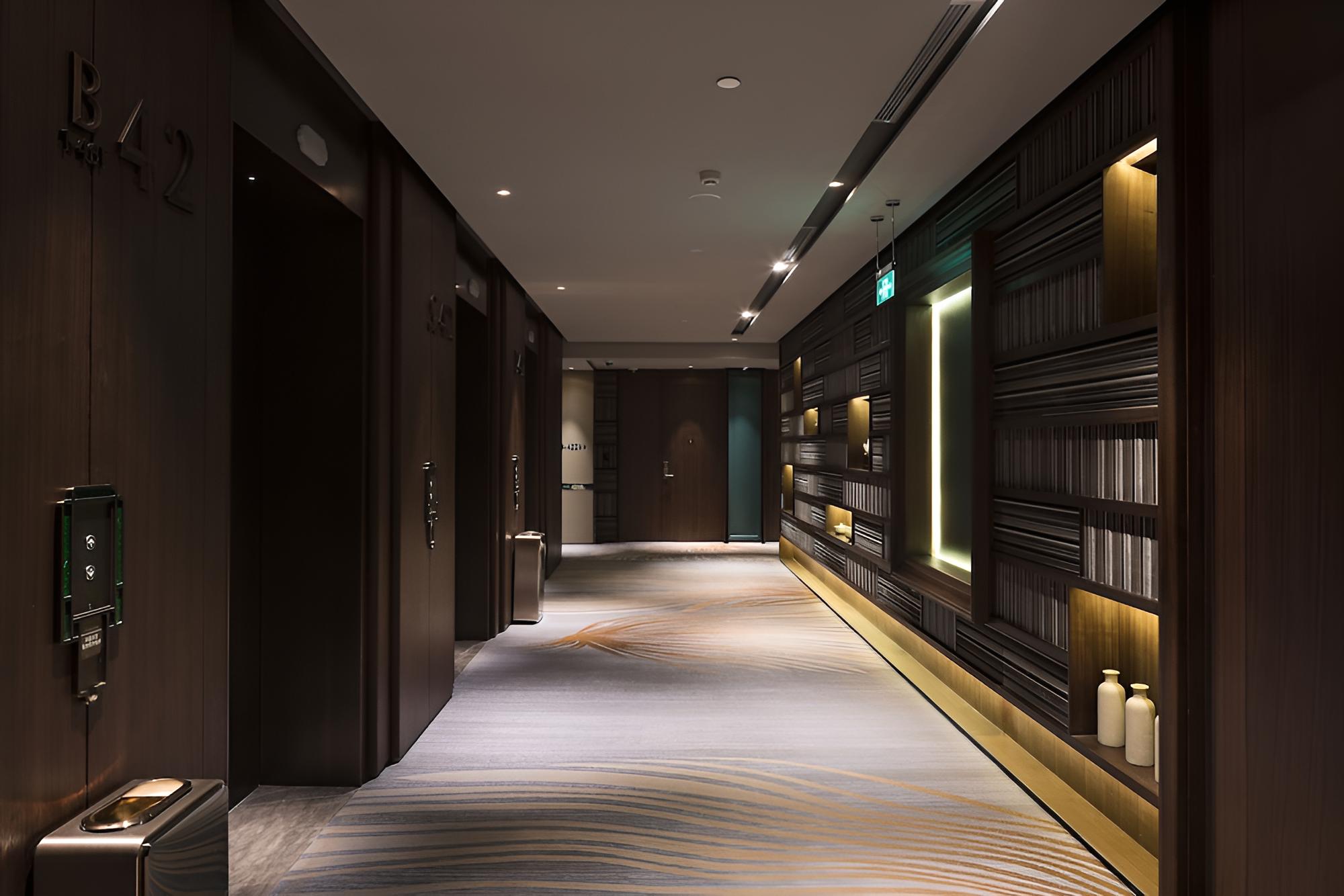 Golden Eagle International Hotel