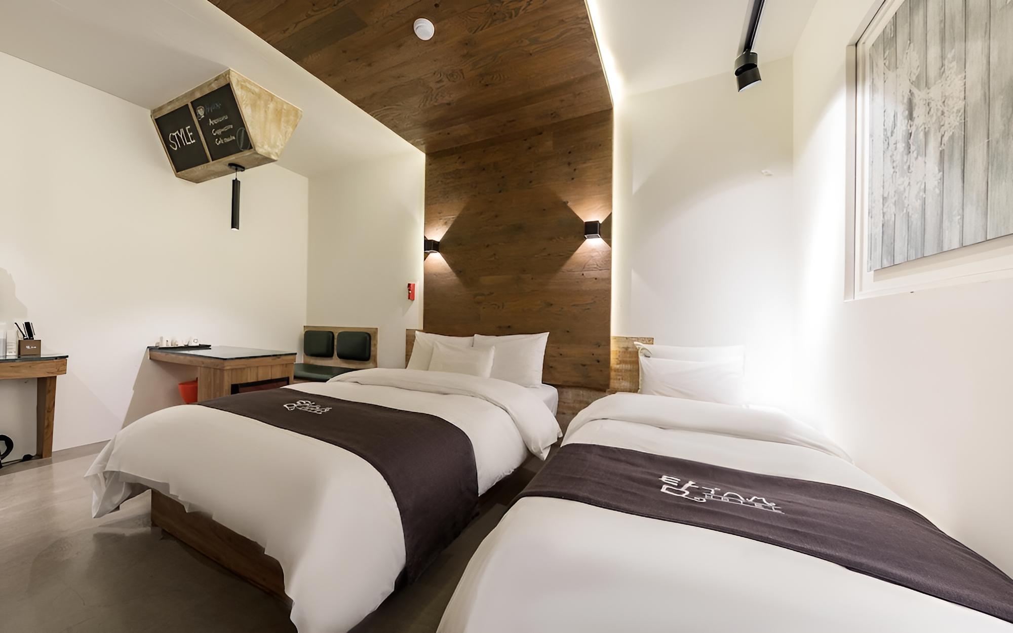 Seongnam Hotel Tom