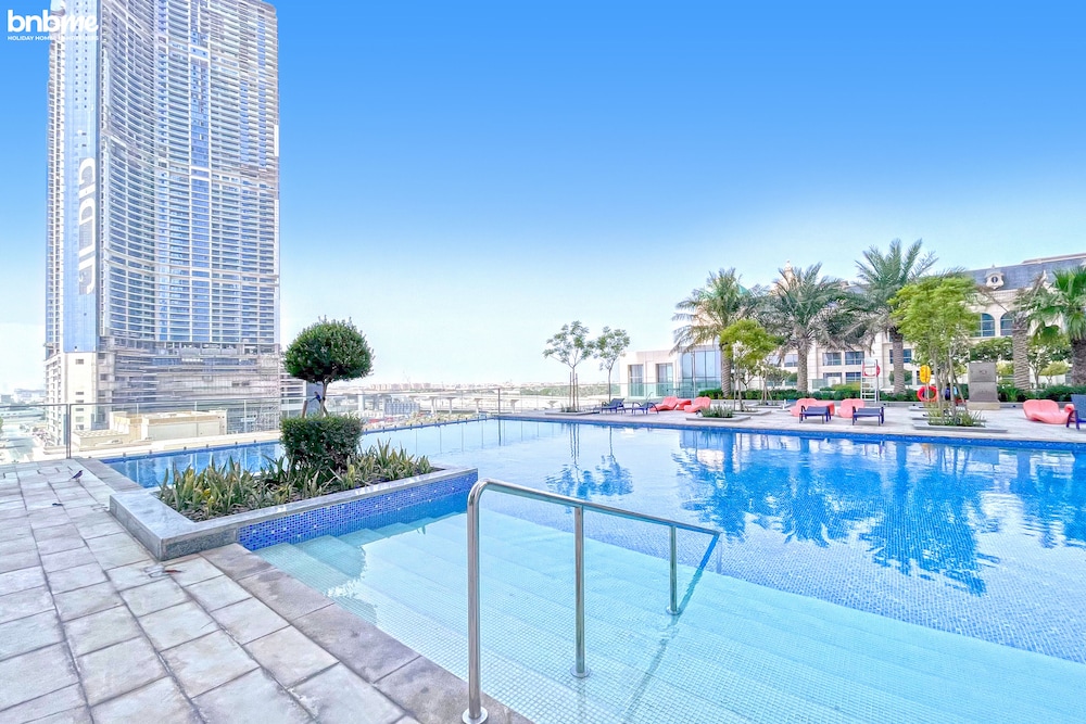 3B-Amna Tower-4801 by bnbme homes