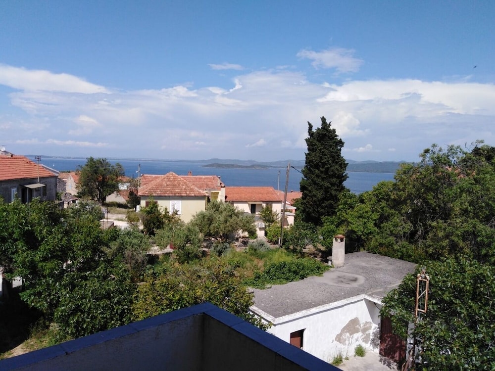 Sea View - A2