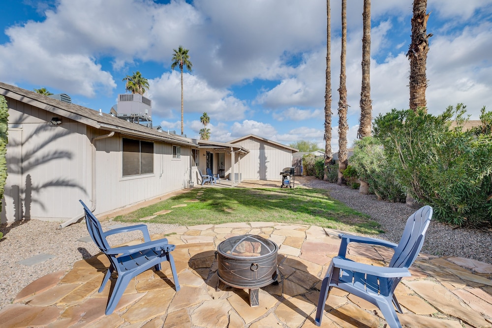 Chandler Vacation Rental w/ Bikes & Fire Pit!