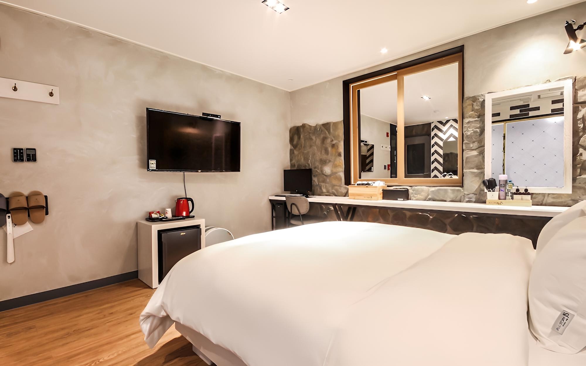 Jinju JS Hotel