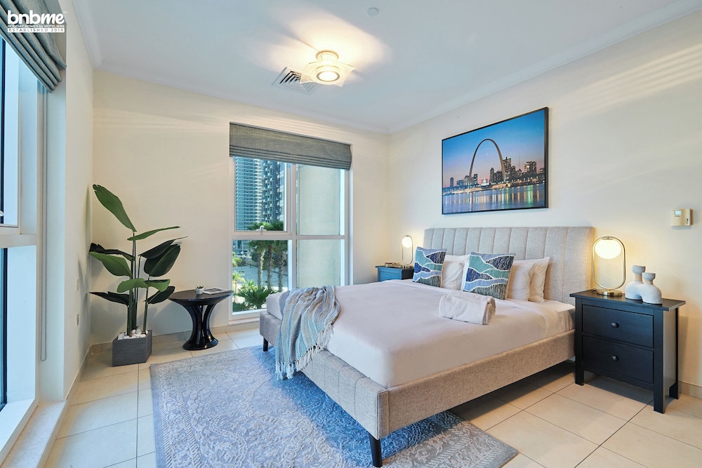 Bnbme - Churchill Towers 1 Bedroom Canal View
