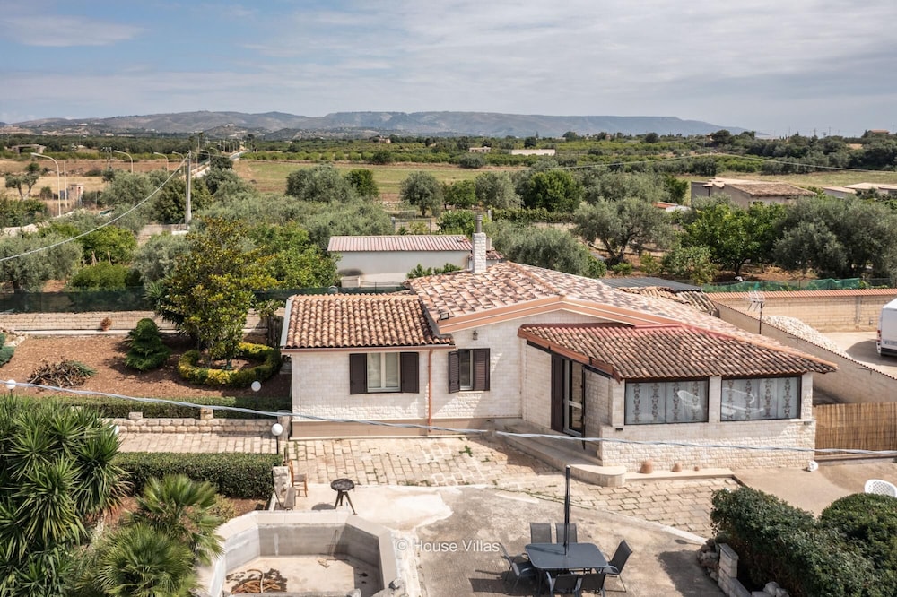 House Villas - Villa Scrusciurimare photo 1