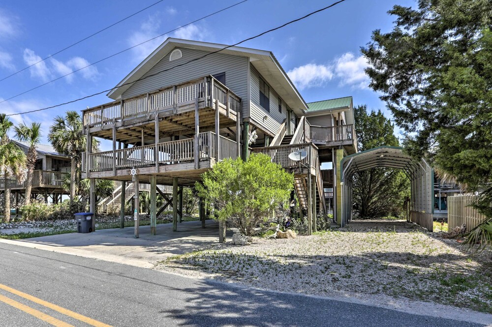 Cozy Home With Ocean View: 5 Mi to Keaton Beach! view 2