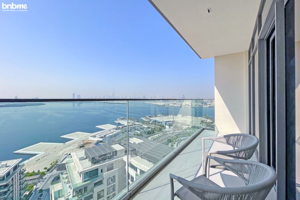 2B-Cove 1-1805 by bnbme homes