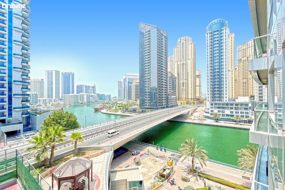 1B-Damac Waves-B67 by bnbme homes