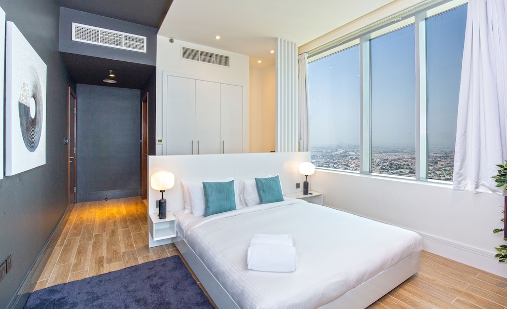 3B-Amna Tower-4801 by bnbme homes