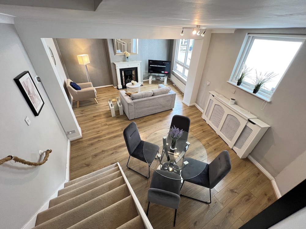 Kensington Private House- Walk to stores and tube-PRIVATE entrance- In Central London — London