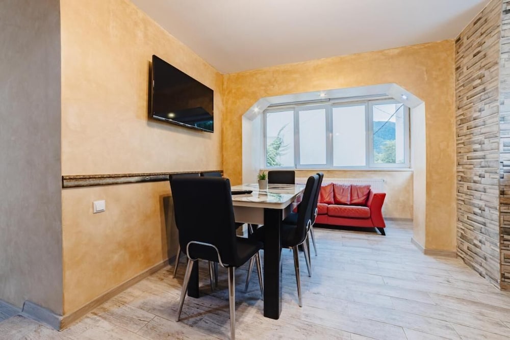 Noua Oasis Bnb Deluxe