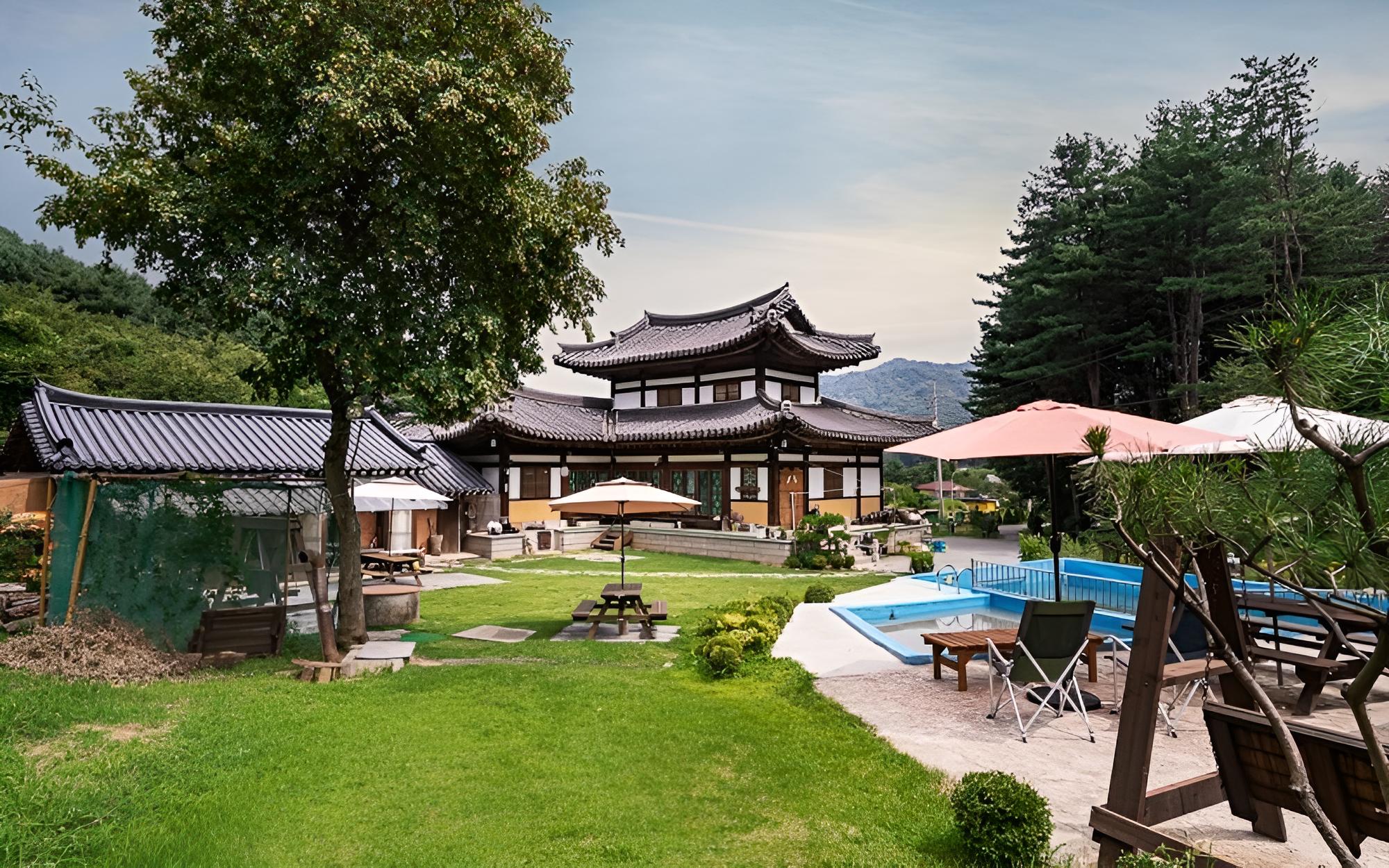 Yangpyeong Cheonnyeoncho Hanok Pension