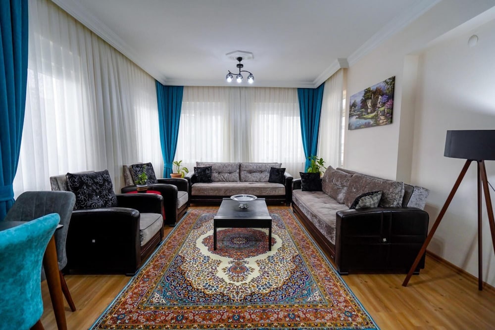 Cozy Flat With Balcony in Kepez Antalya