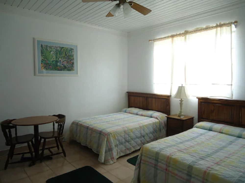 Orange Creek Inn - Property Image 7