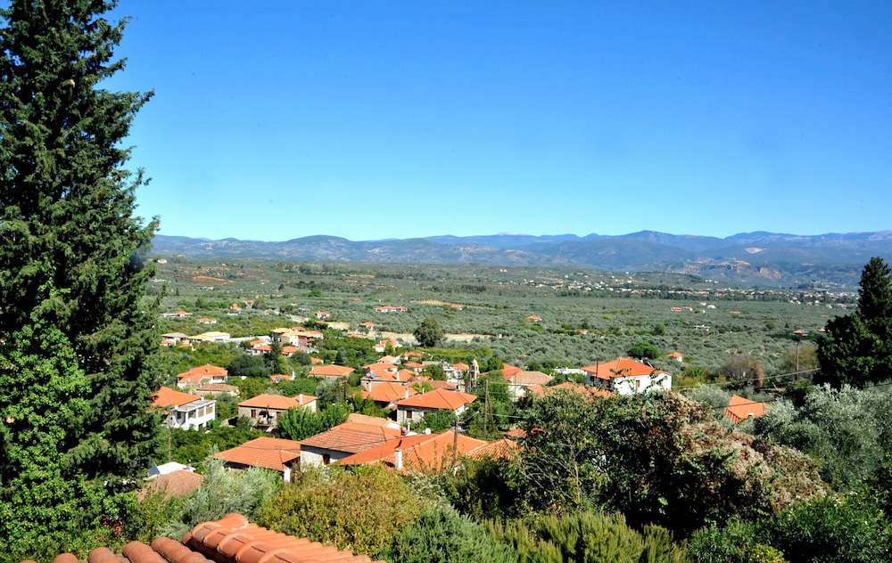 Elegant Stone Mansion in Historic Mystras
