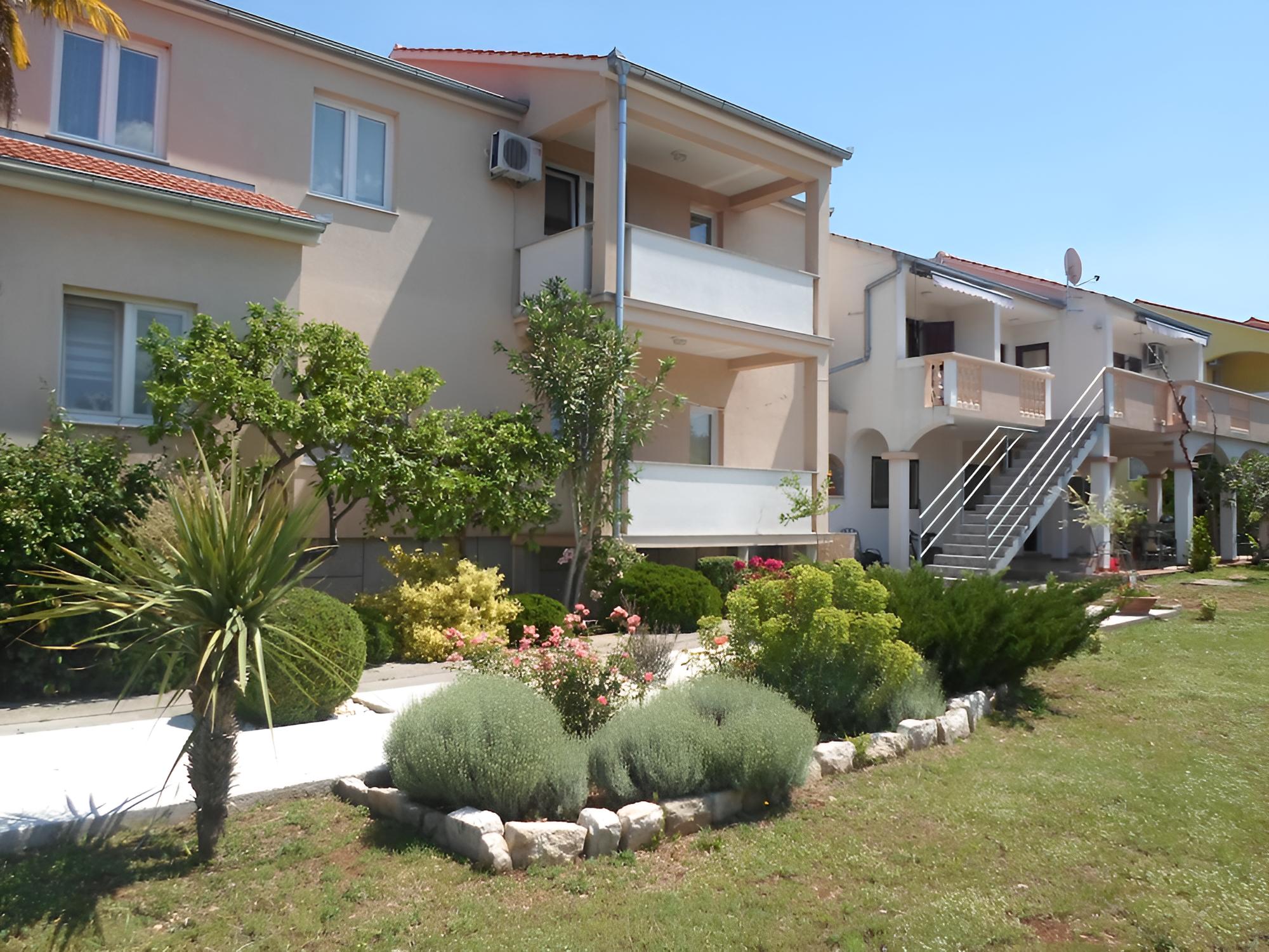 Apartmani Golic