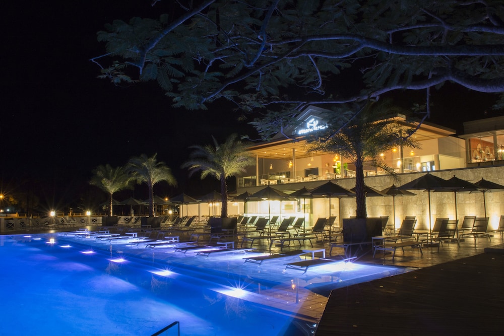 VH Atmosphere - Adults Only - Property Image 43