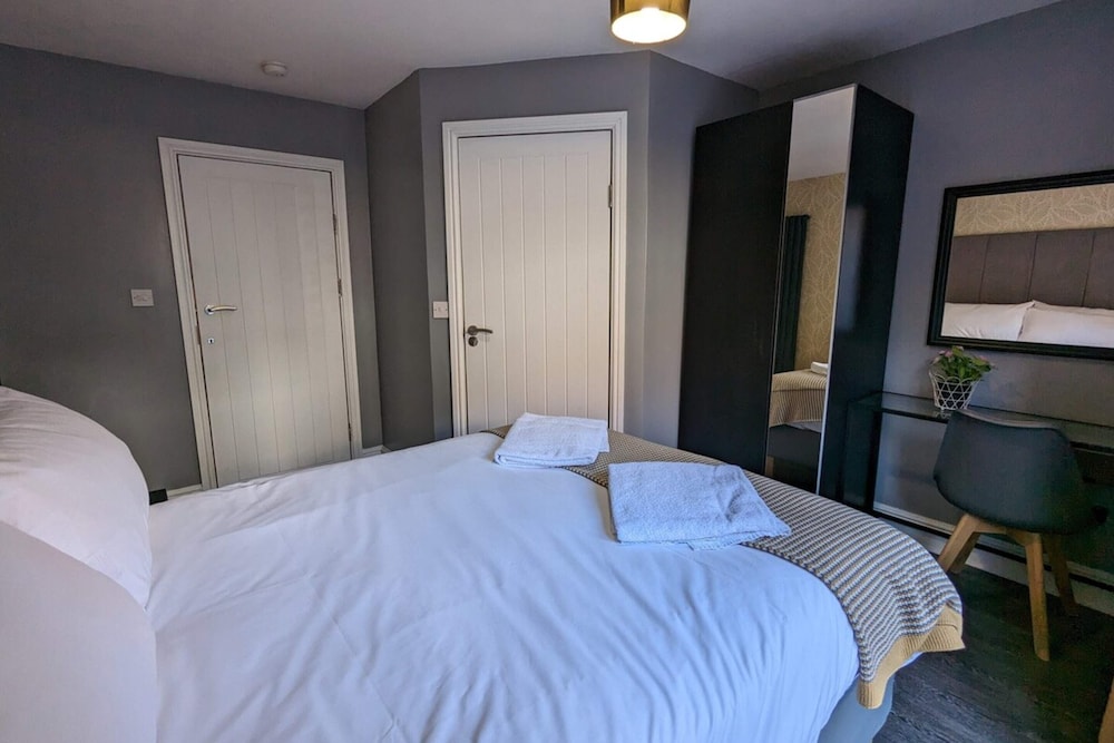 Apart-hotel - Flat 2 - 2 bed 2 Bath