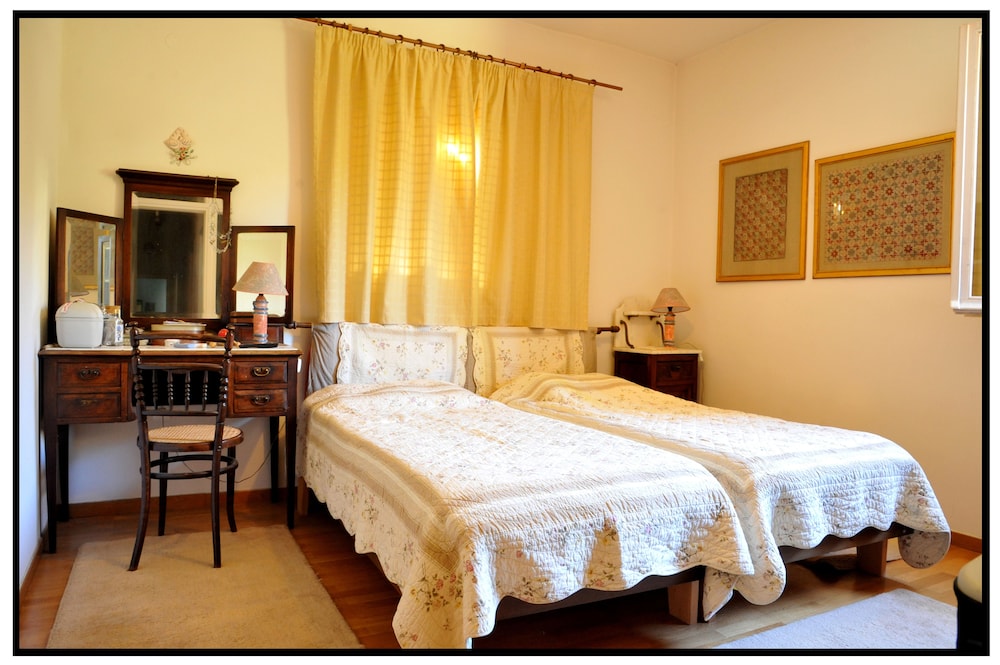 Elegant Stone Mansion in Historic Mystras
