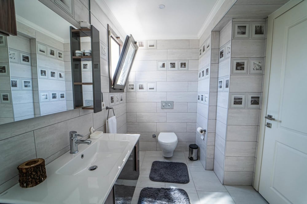 Dreamy Villa With Terrace and Backyard in Fethiye view 4