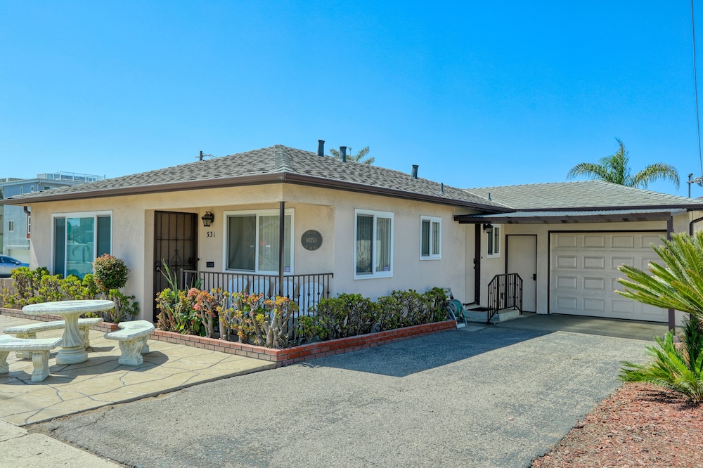 531dol 2 Bedroom Home by Redawning