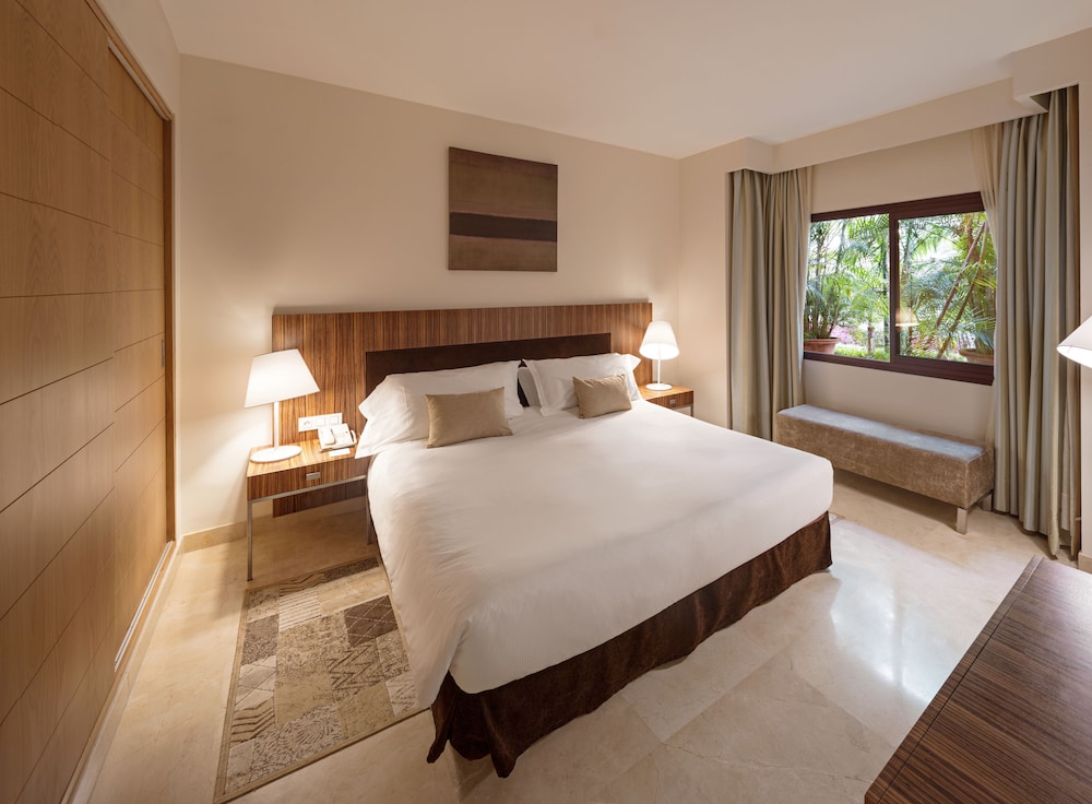 Marbella Vacations - Deluxe Villas Don Carlos Resort - Property Image 28