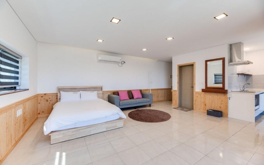 Uljin Beatrice Pool Villa