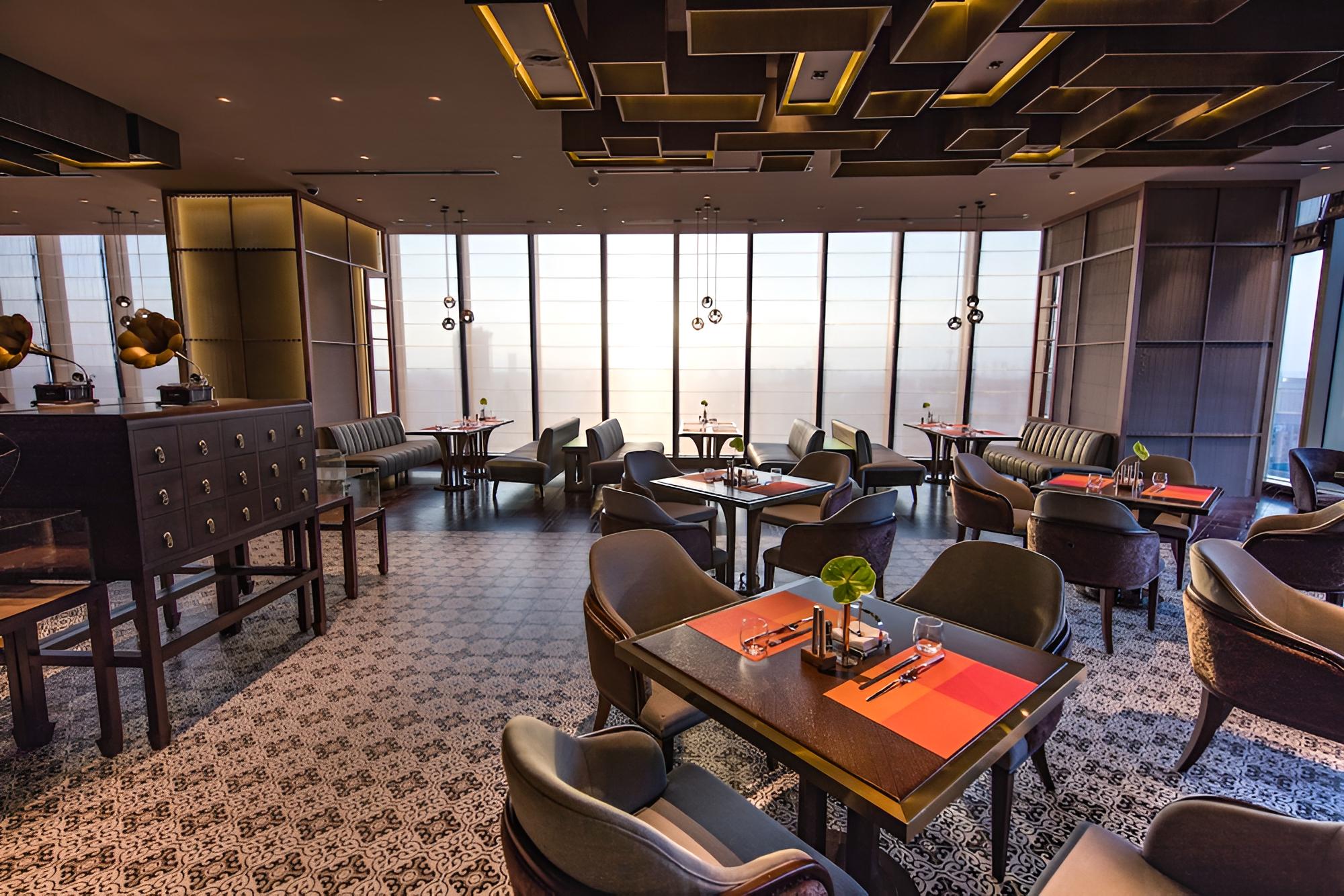 Golden Eagle International Hotel