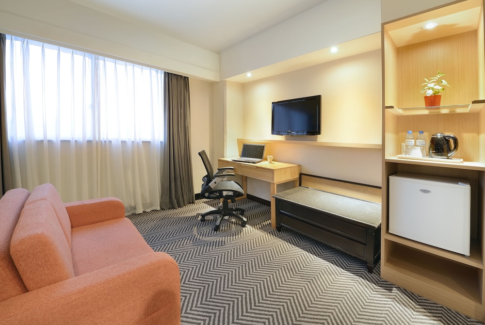 Green Garden Apartments - A