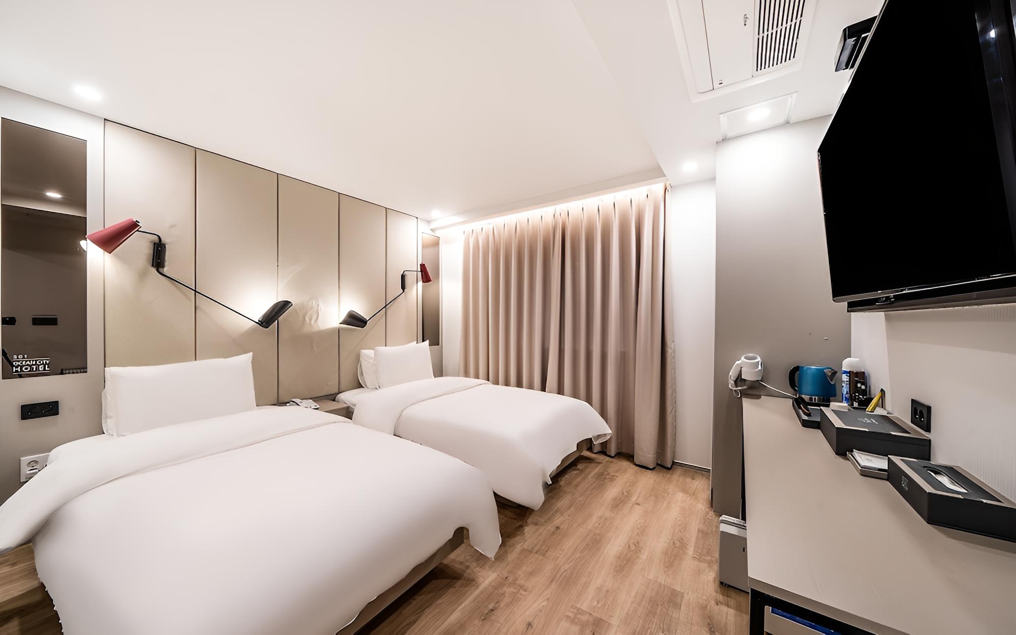 Busan Myeongji Ocean City Hotel
