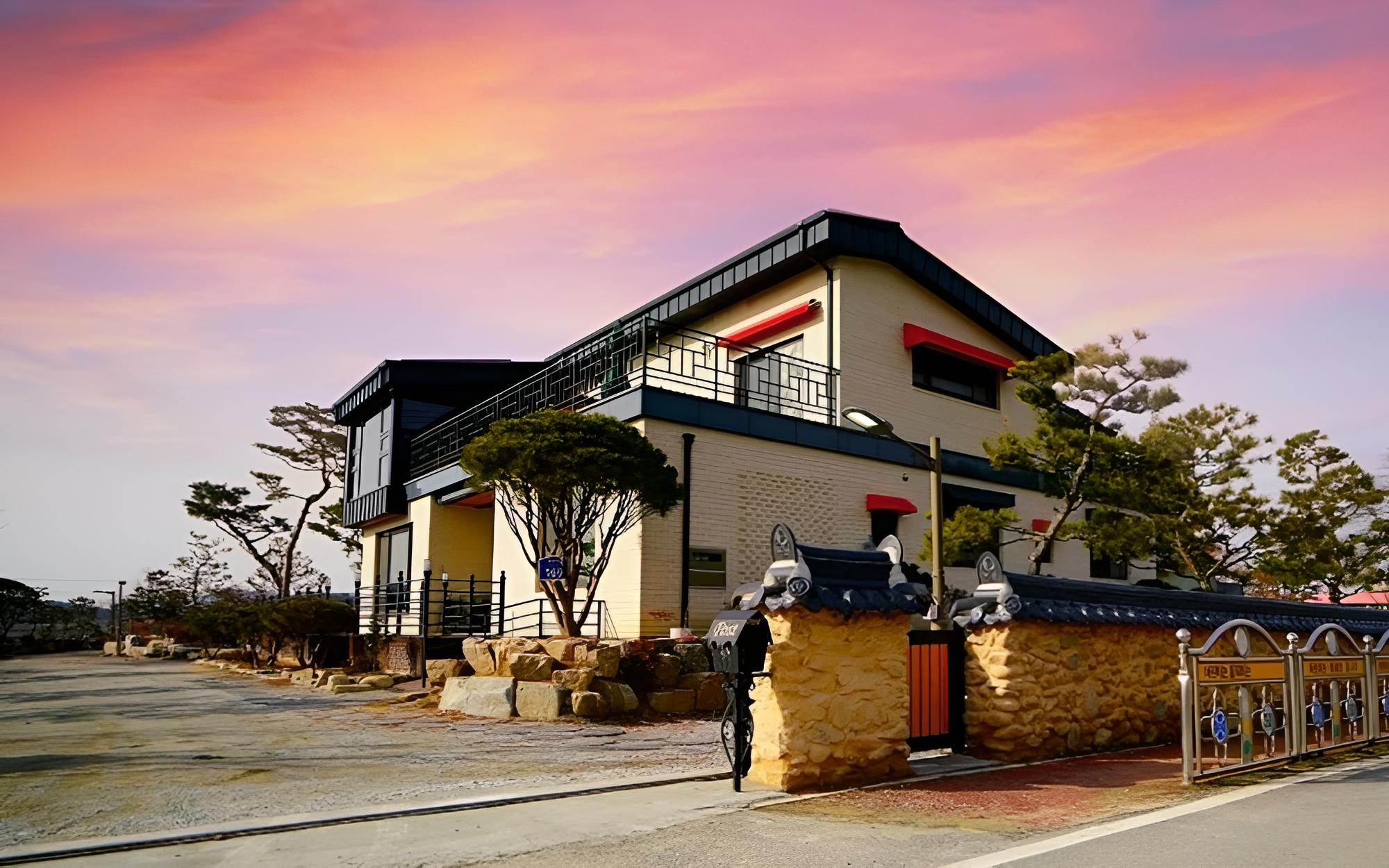Jeongeup Mimi House Pension