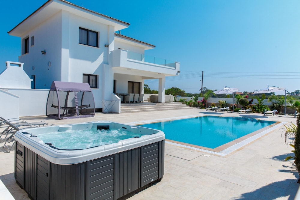 Villa Andreana in Ayia Napa
