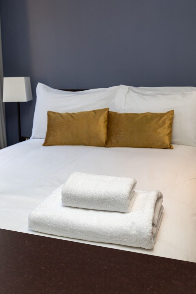 Stunning 3 Bedroom Flat in Covent Garden
