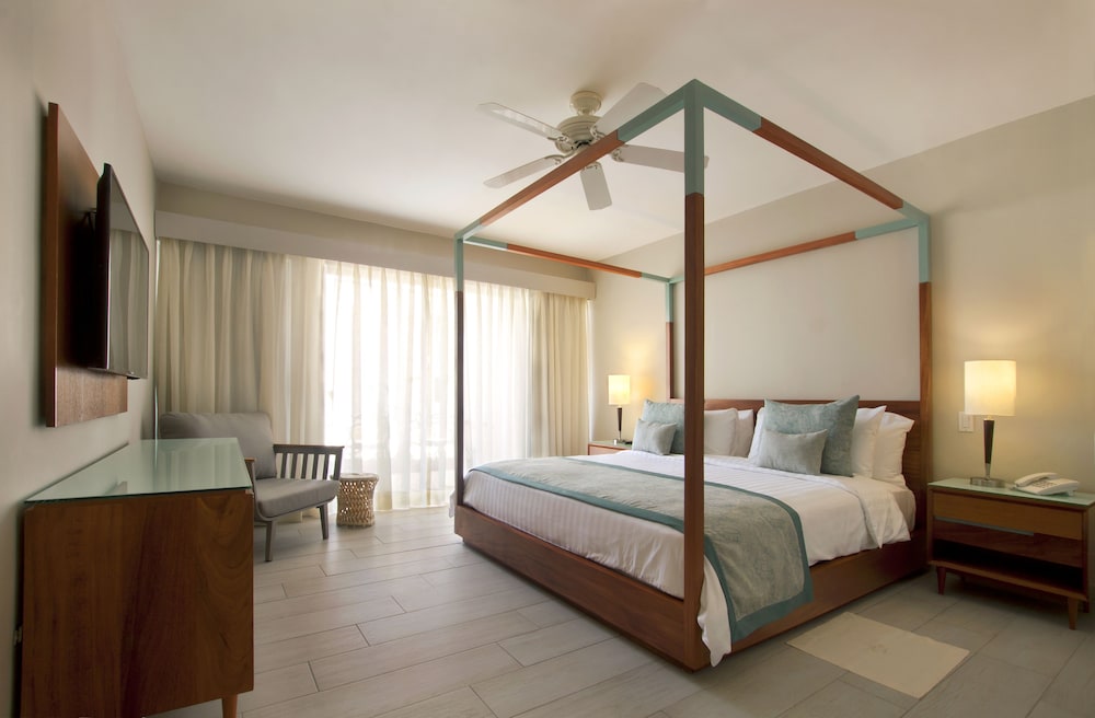 VH Atmosphere - Adults Only - Property Image 5