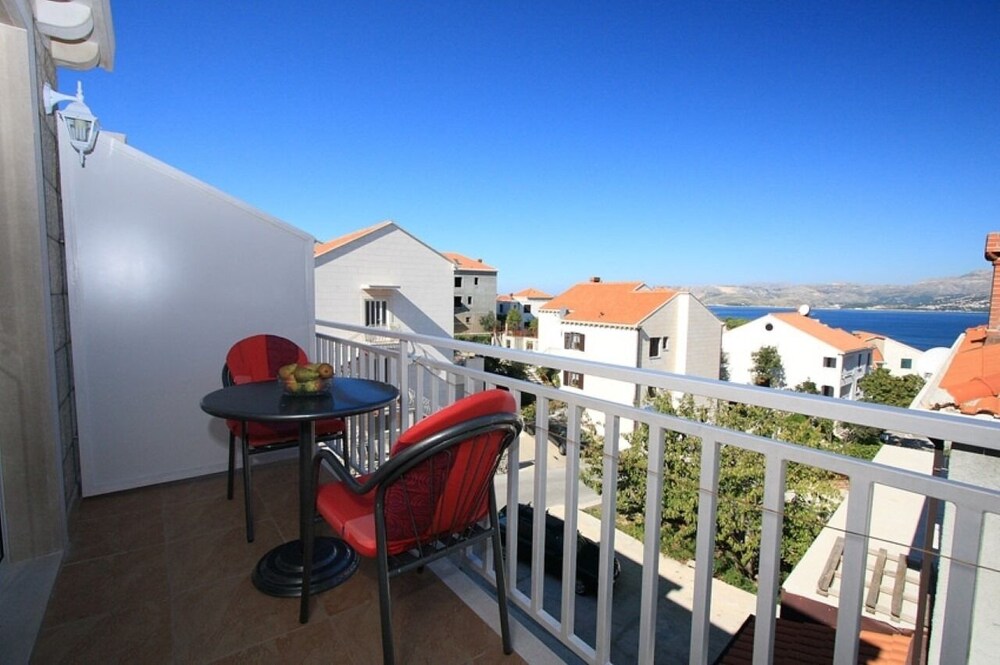 Pavo - Comfortable With Parking Space - SA2 view 5