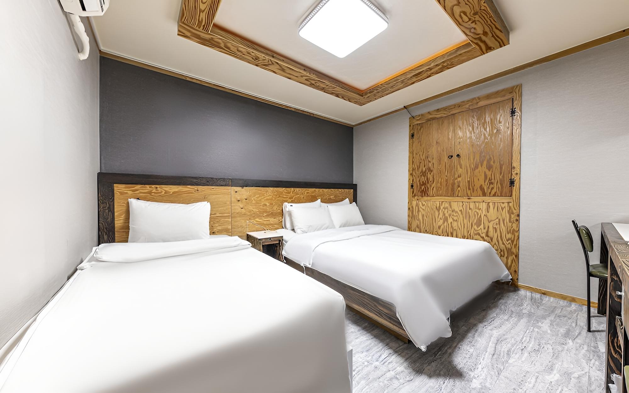 Gwangju Sinandong Hotel Napoli