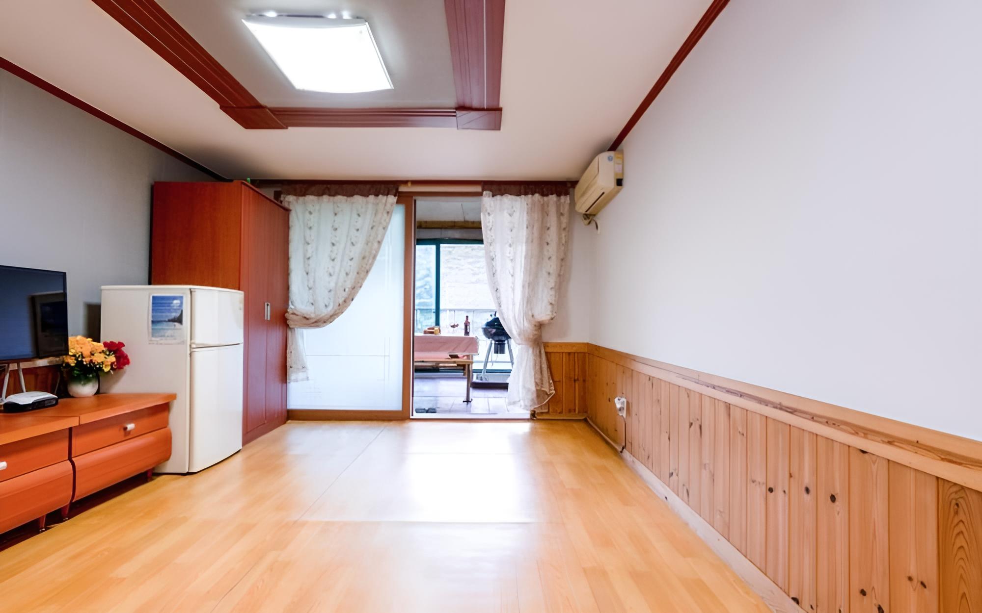 Daebudo Bada Solhyangi Pension