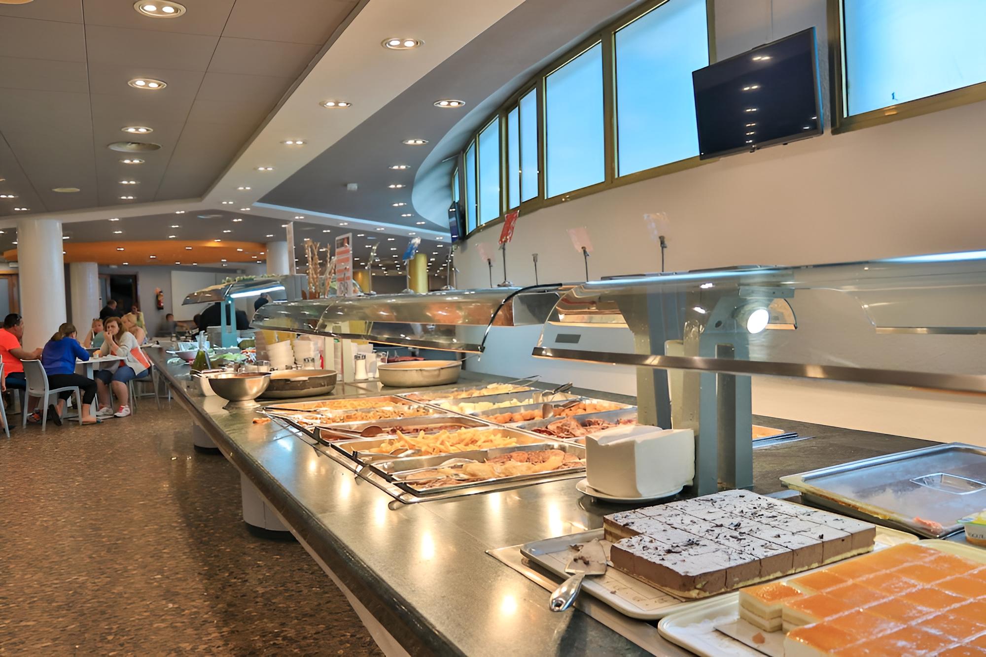 Santa Susanna Vacations - Hotel Mercury - Property Image 3