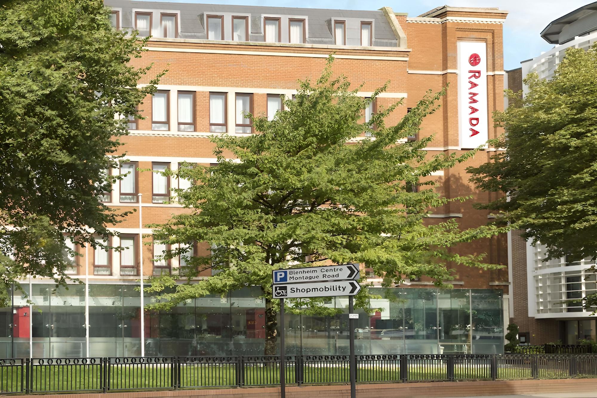 Ramada by Wyndham Hounslow - Heathrow East
