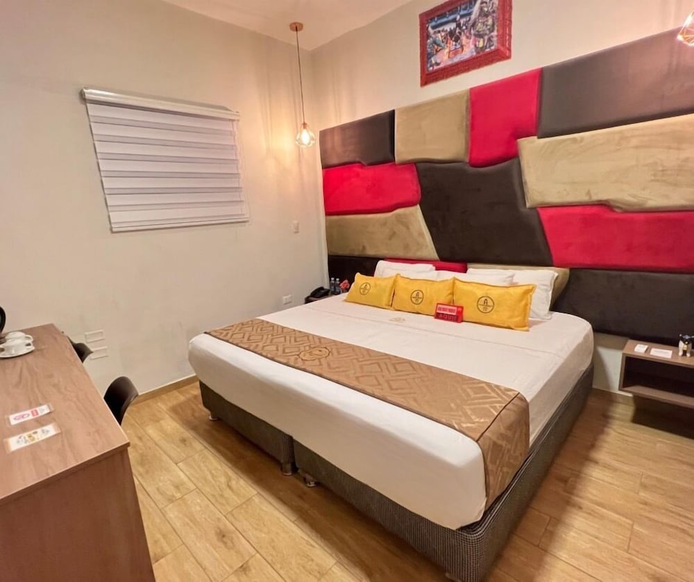 MONTREAL MAGDALENA HOTEL