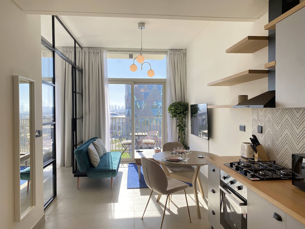 Lux BnB Collective-1 -Dubai Hills