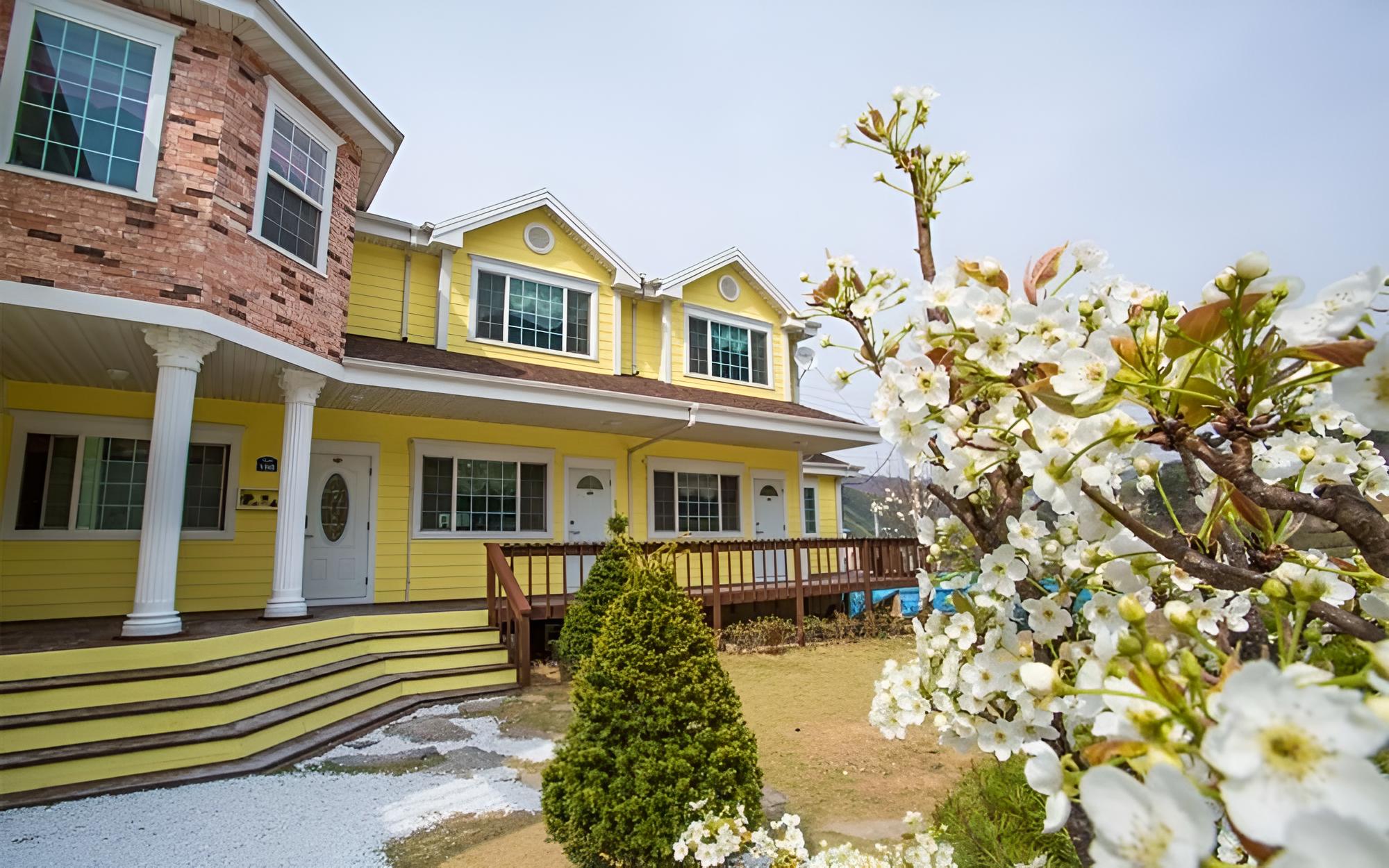 Jeongseon Sansol Pension