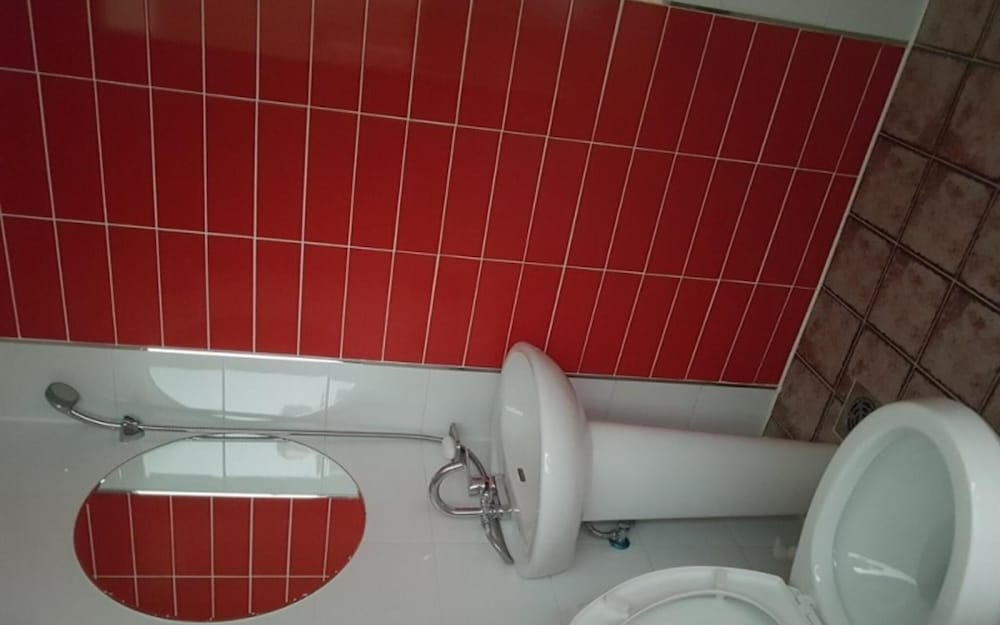 Busan Hyu Plus Guest House